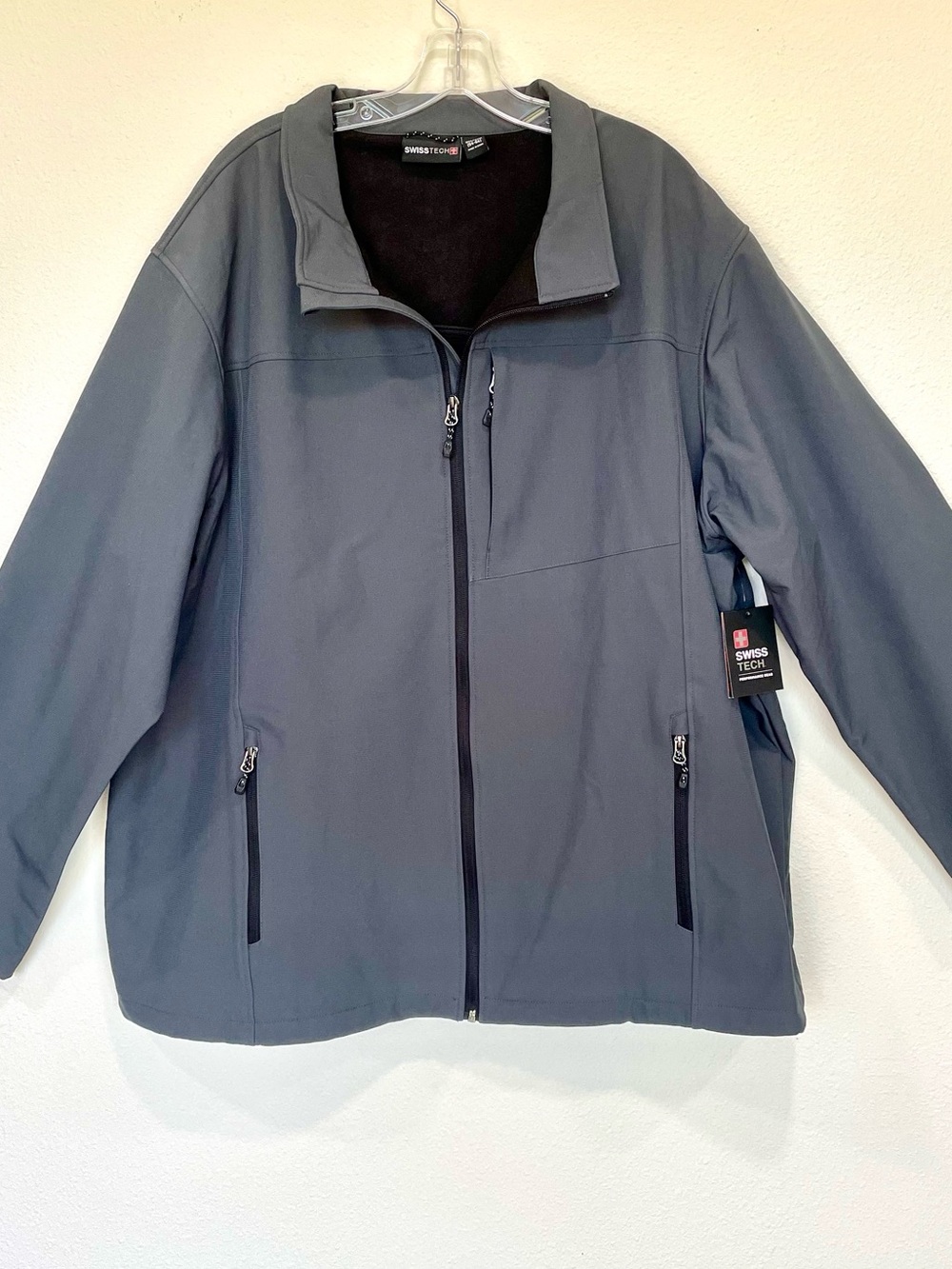 Swiss Tech Men's Slate Gray Softshell Performance Jacket